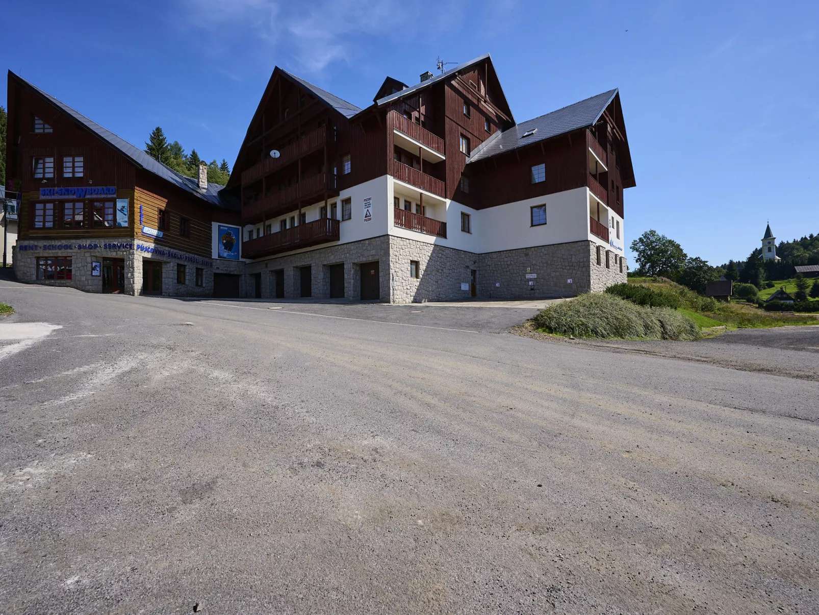 Špičák II-Outside