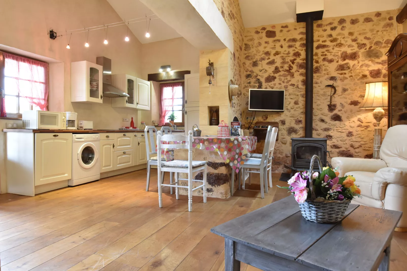 Maison de vacances Montferrand du Périgord-Living room