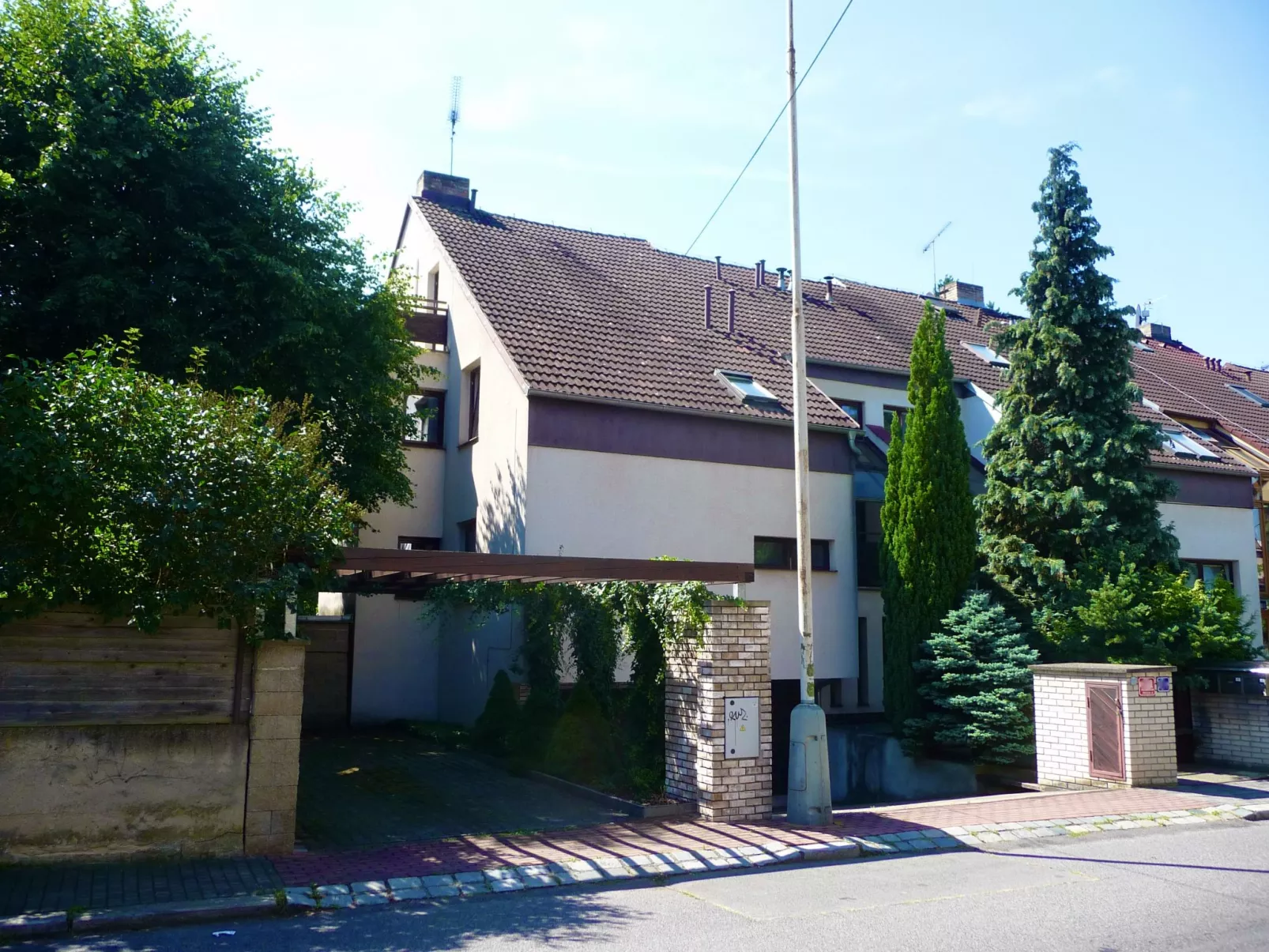 Hodkovičky-Outside
