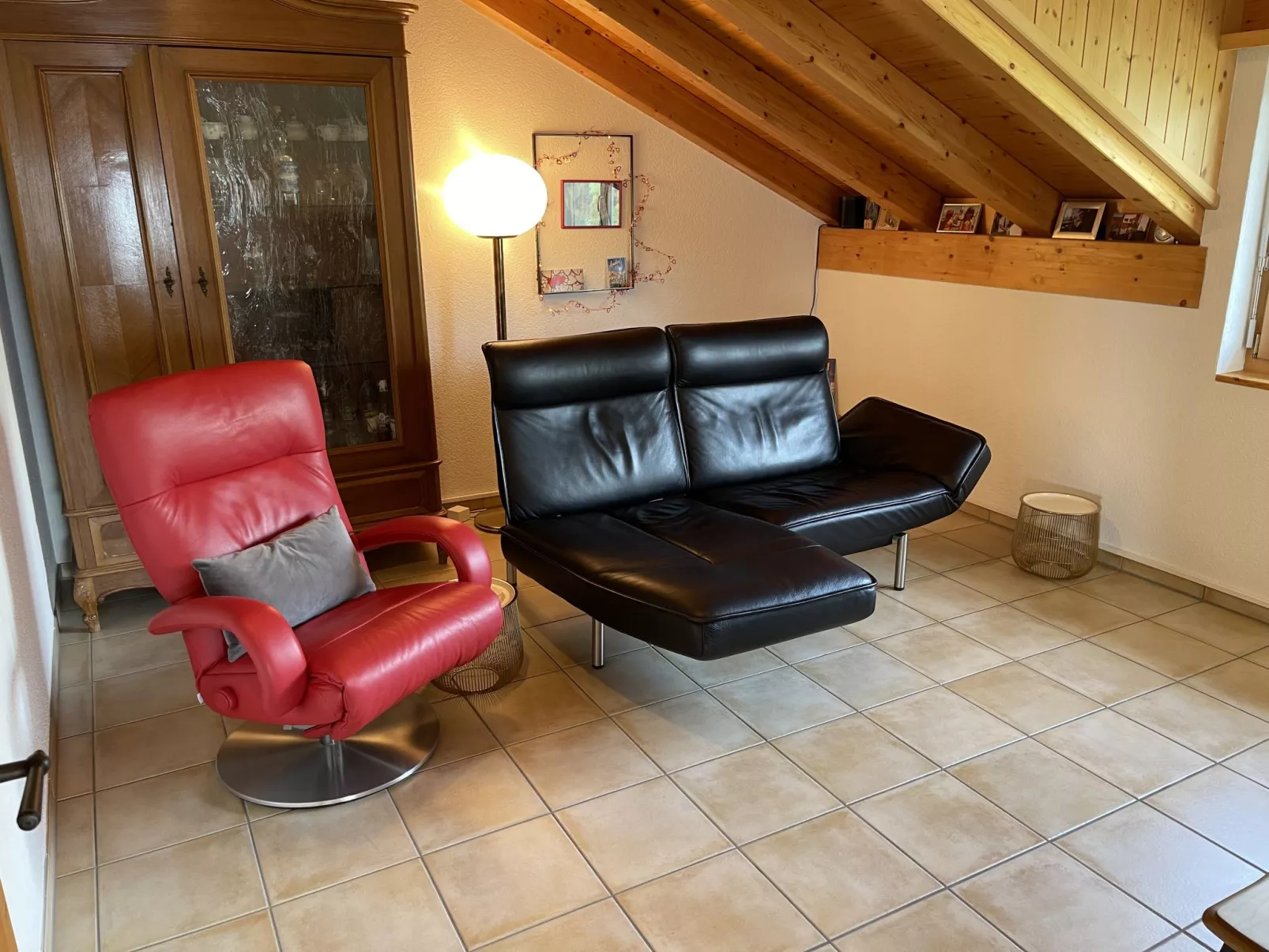 Penthouse Brugg-Inside