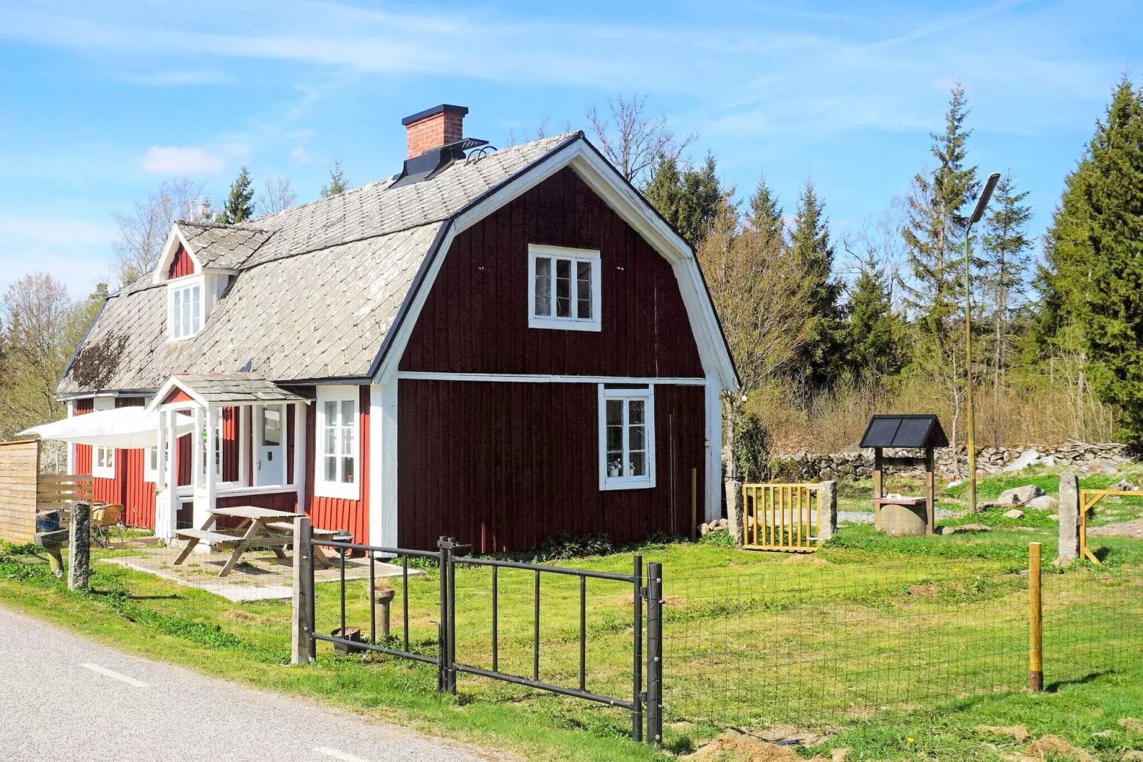 6 person holiday home in KYRKHULT
