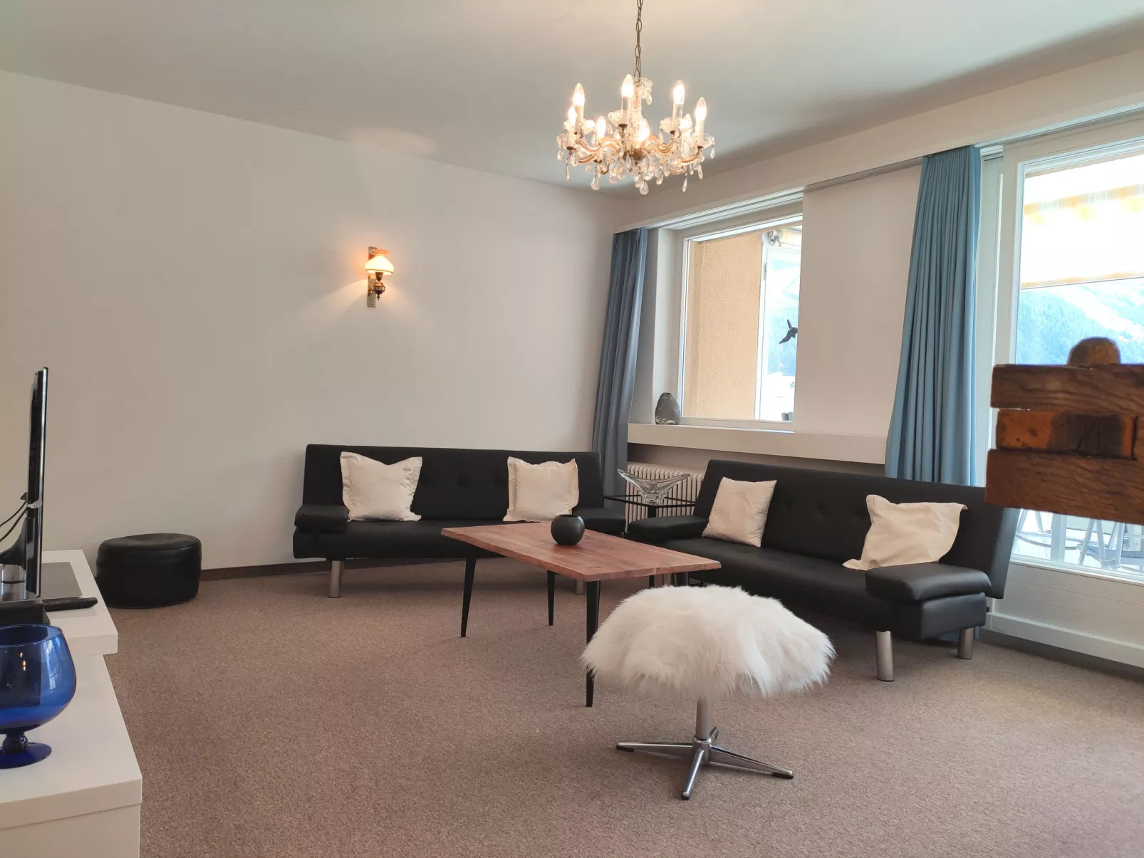 Regina Apt Golfblick-Inside