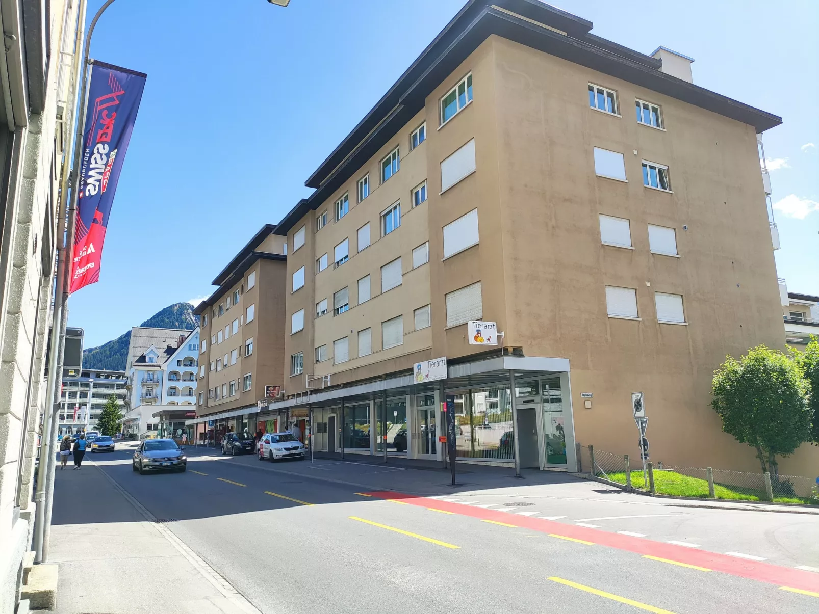 Regina Apt Golfblick-Outside