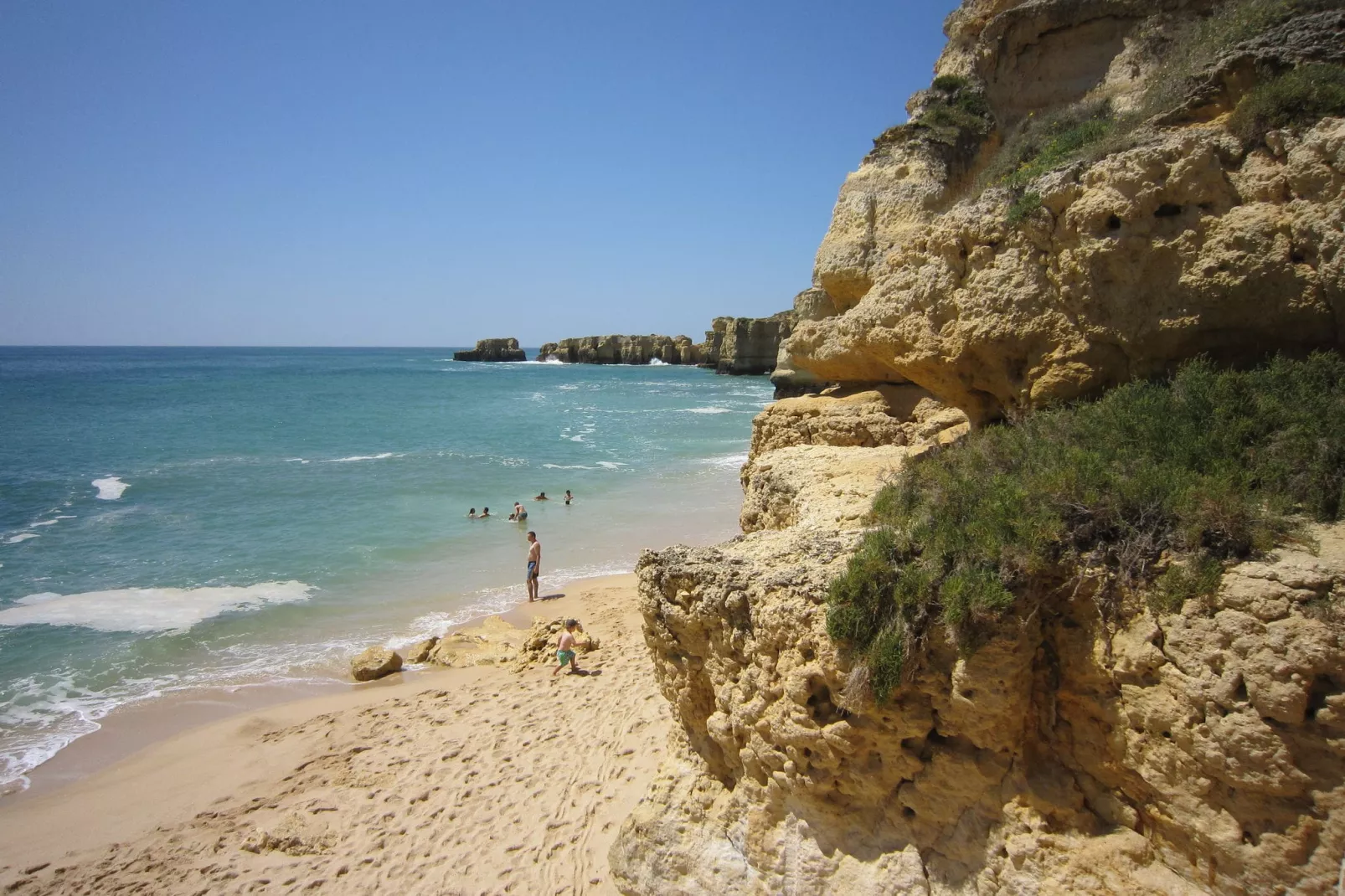 Villa Laranjeira-Areas summer 5km