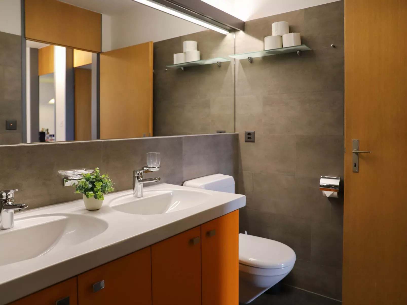Allod Park Haus C 305-Drinnen