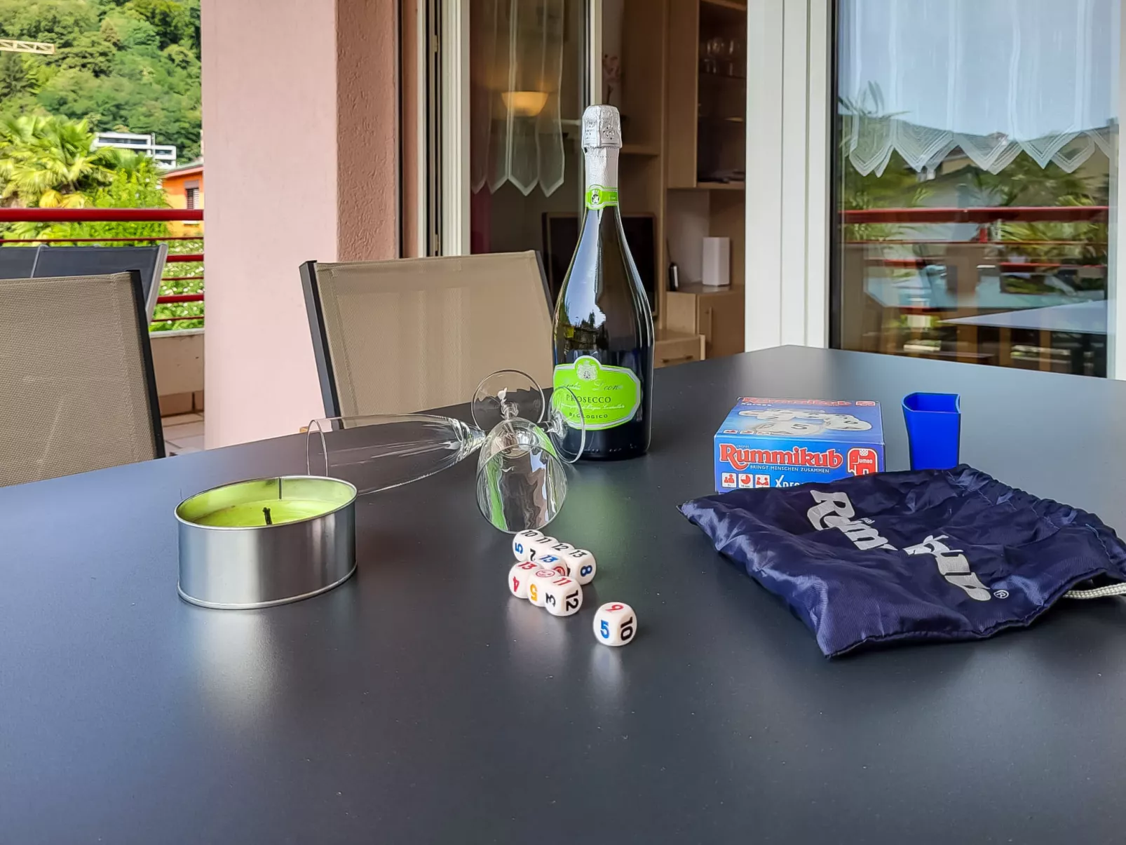 App. 21-Drinnen