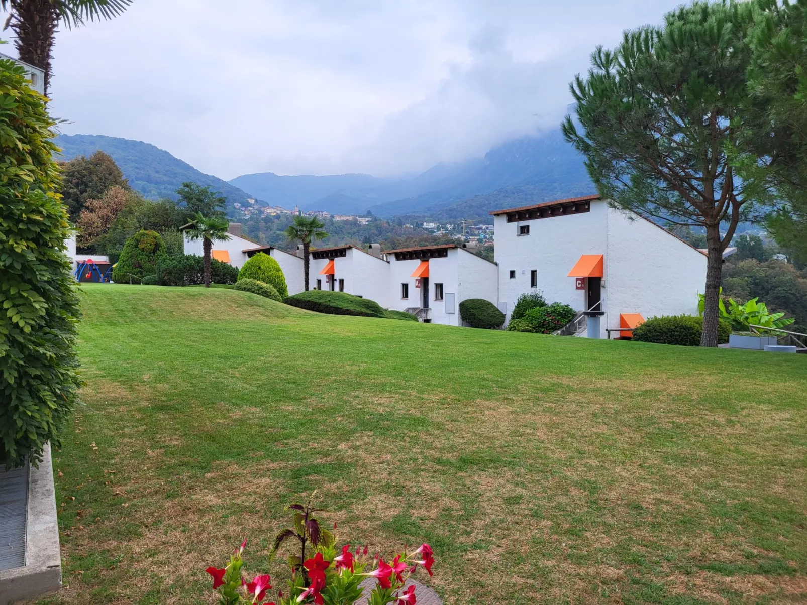 Villaggio Sureggio - App. C1-Draußen