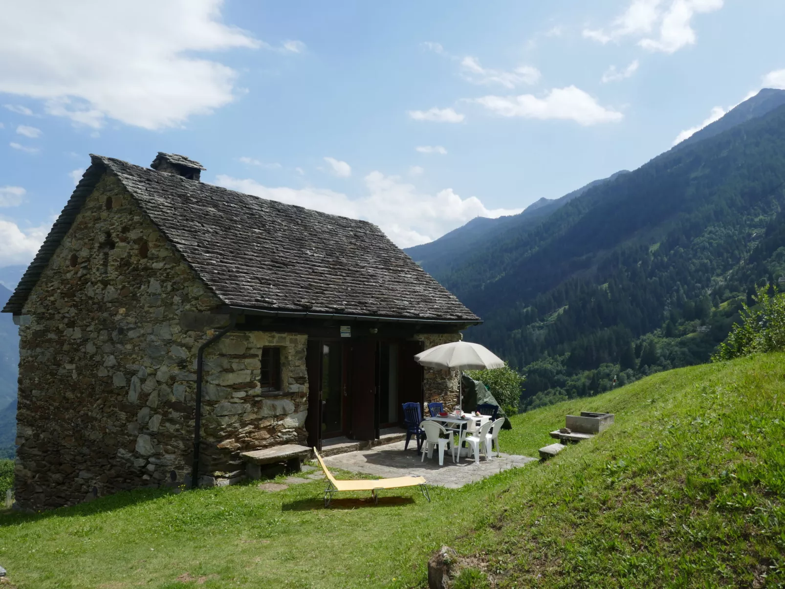 Rustico Tecc du Martin-Outside