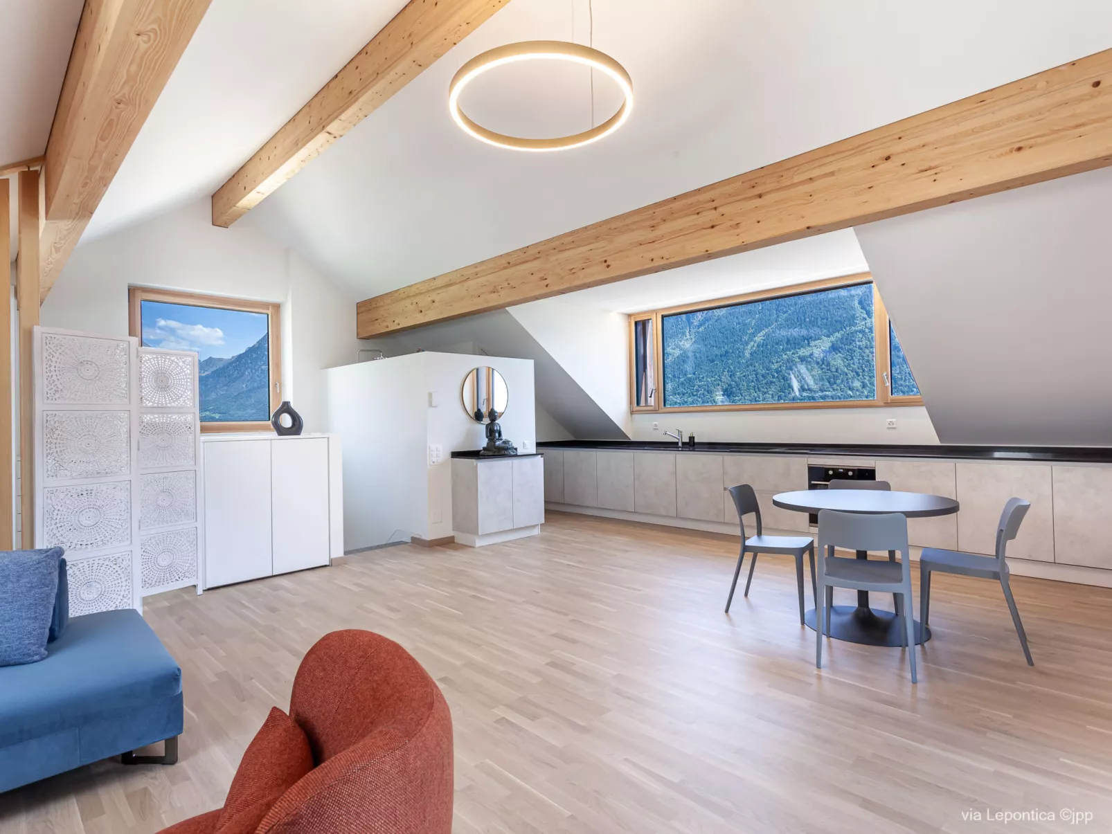 Loft Lepontica-Inside