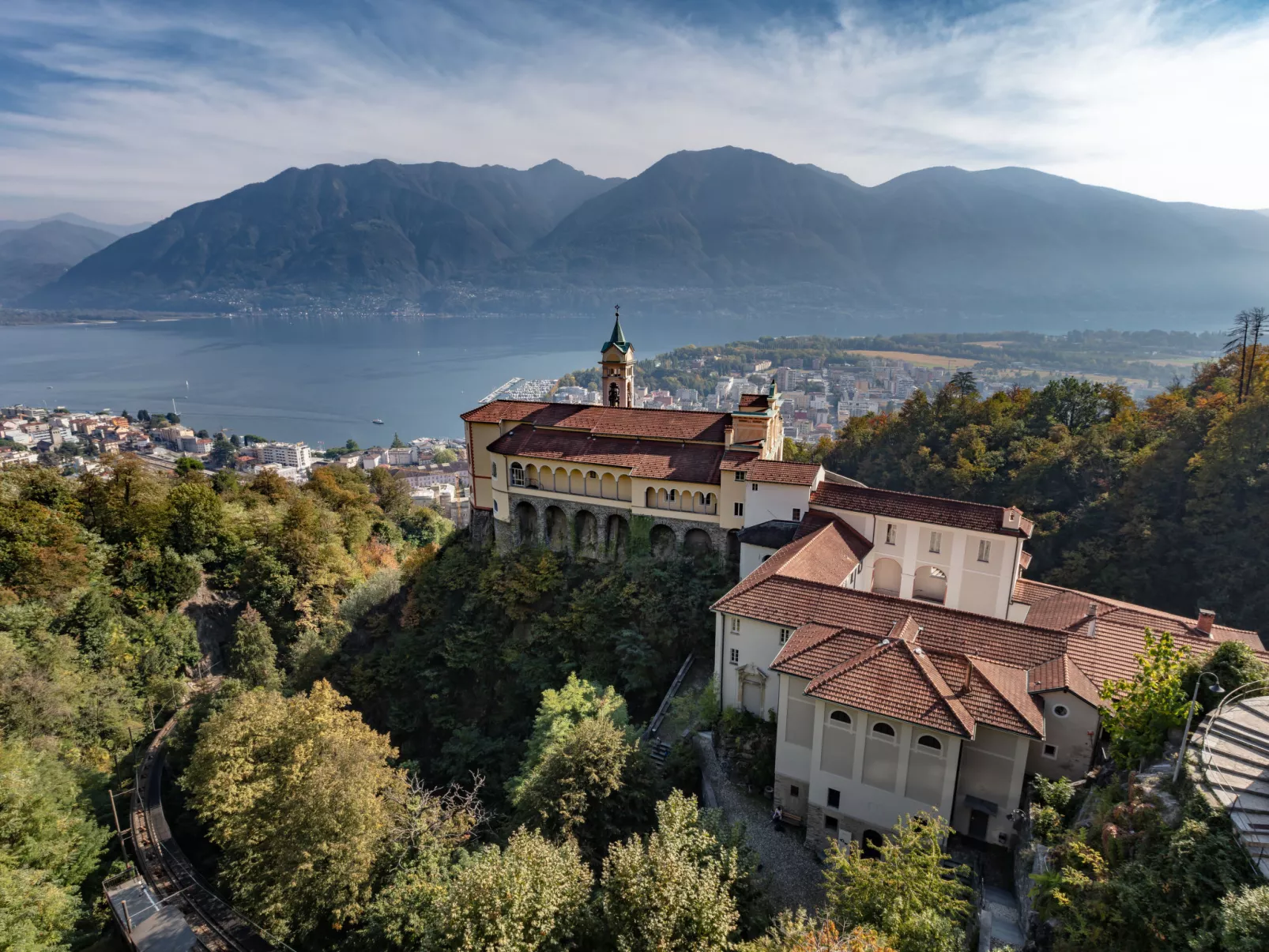 Torre Tessuti Apt.Leonardo-Area
