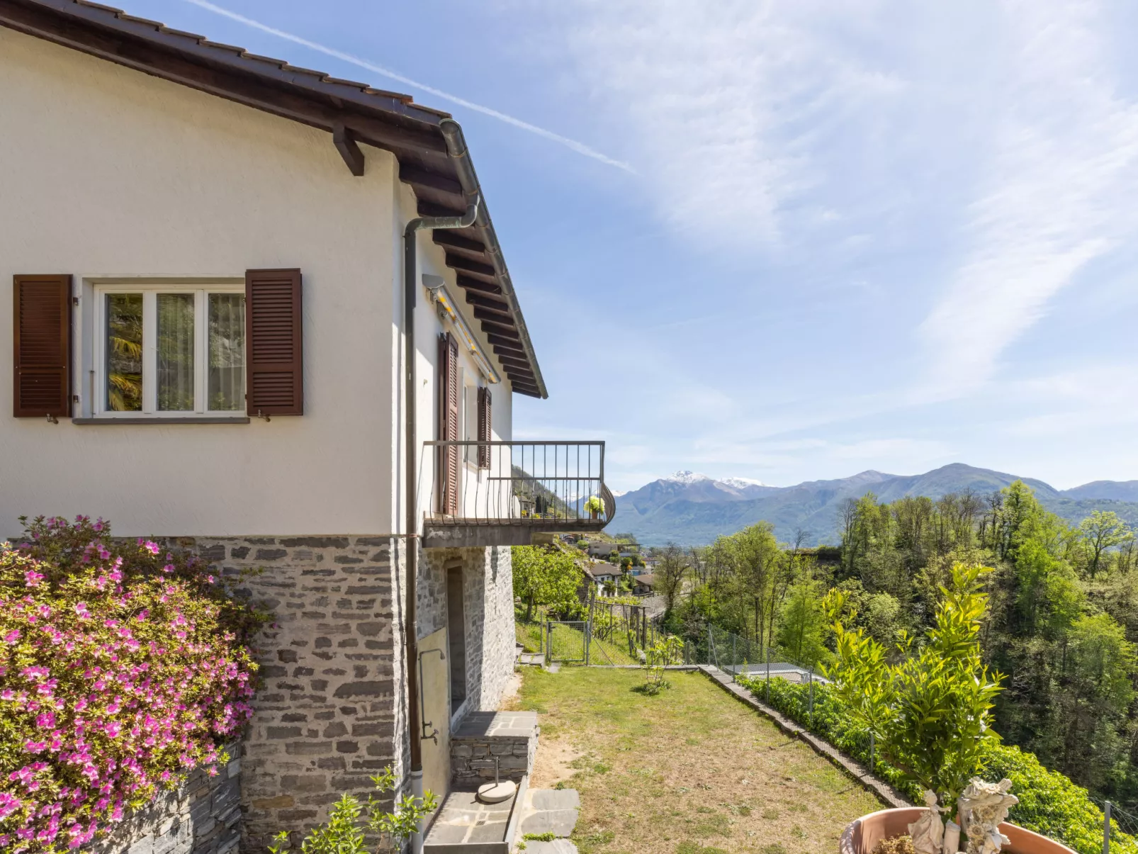 Fontanella Amazingview-Outside