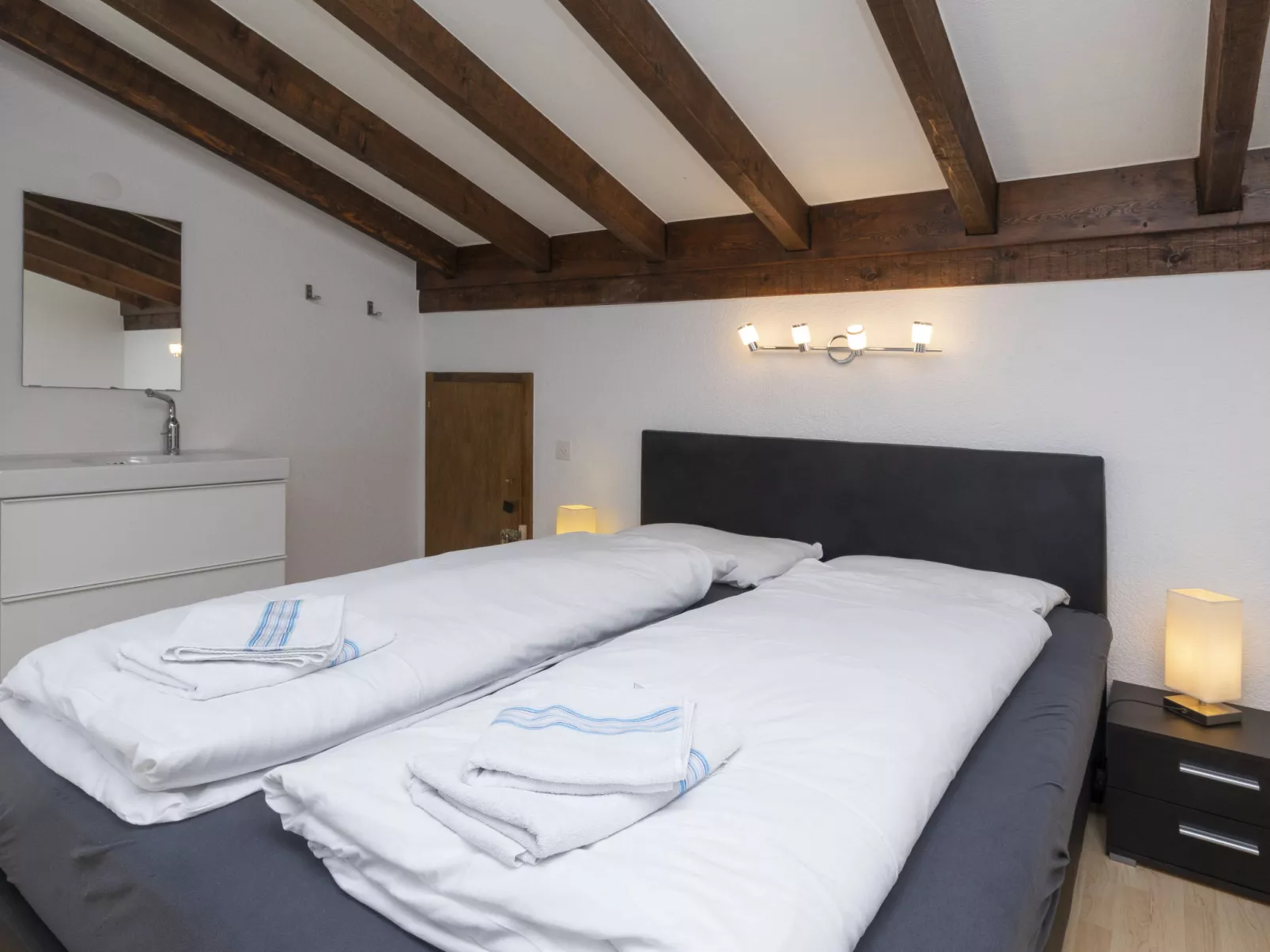 Maison Le Fontany-Inside