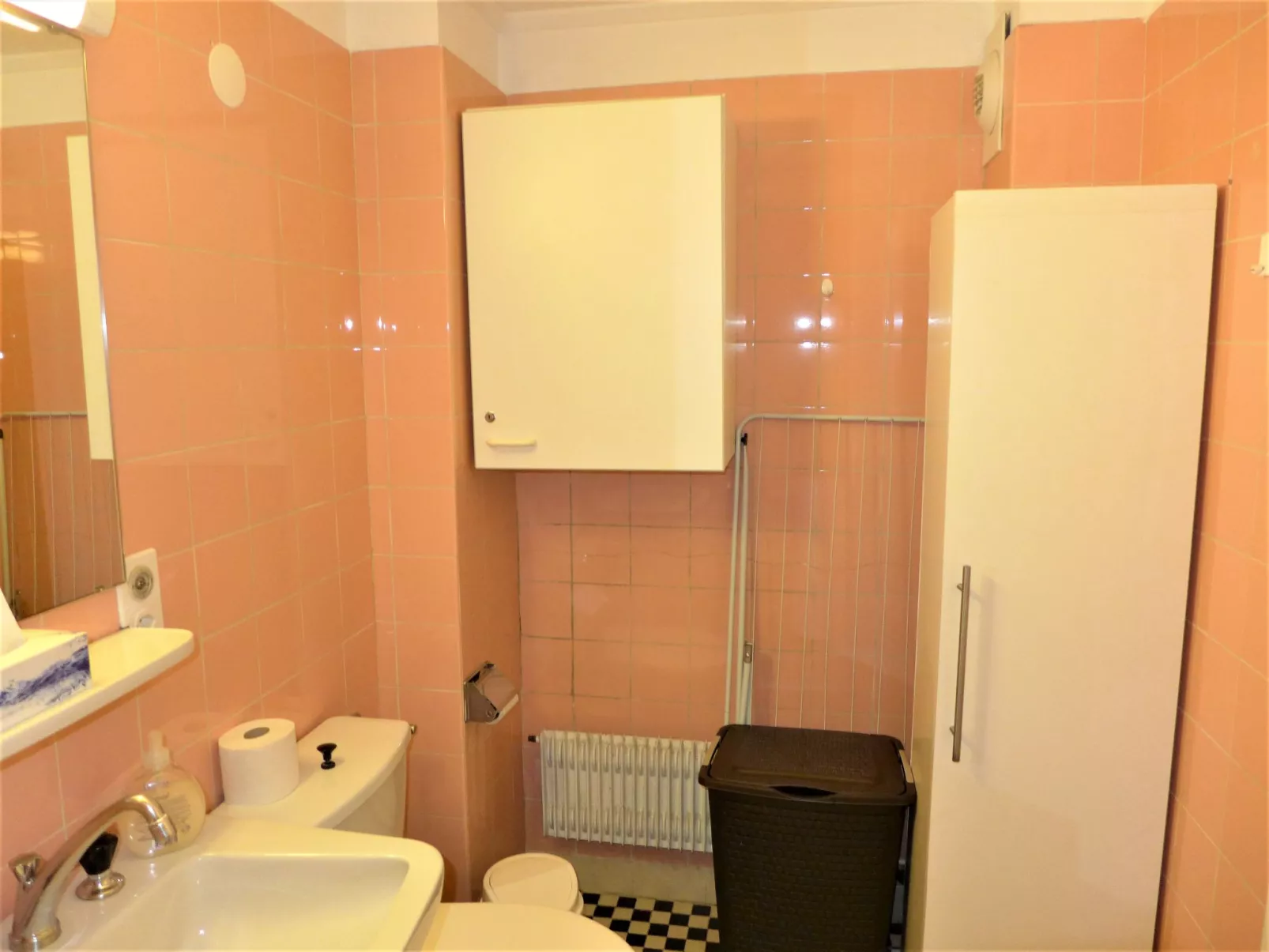 Farinet B 21-Inside