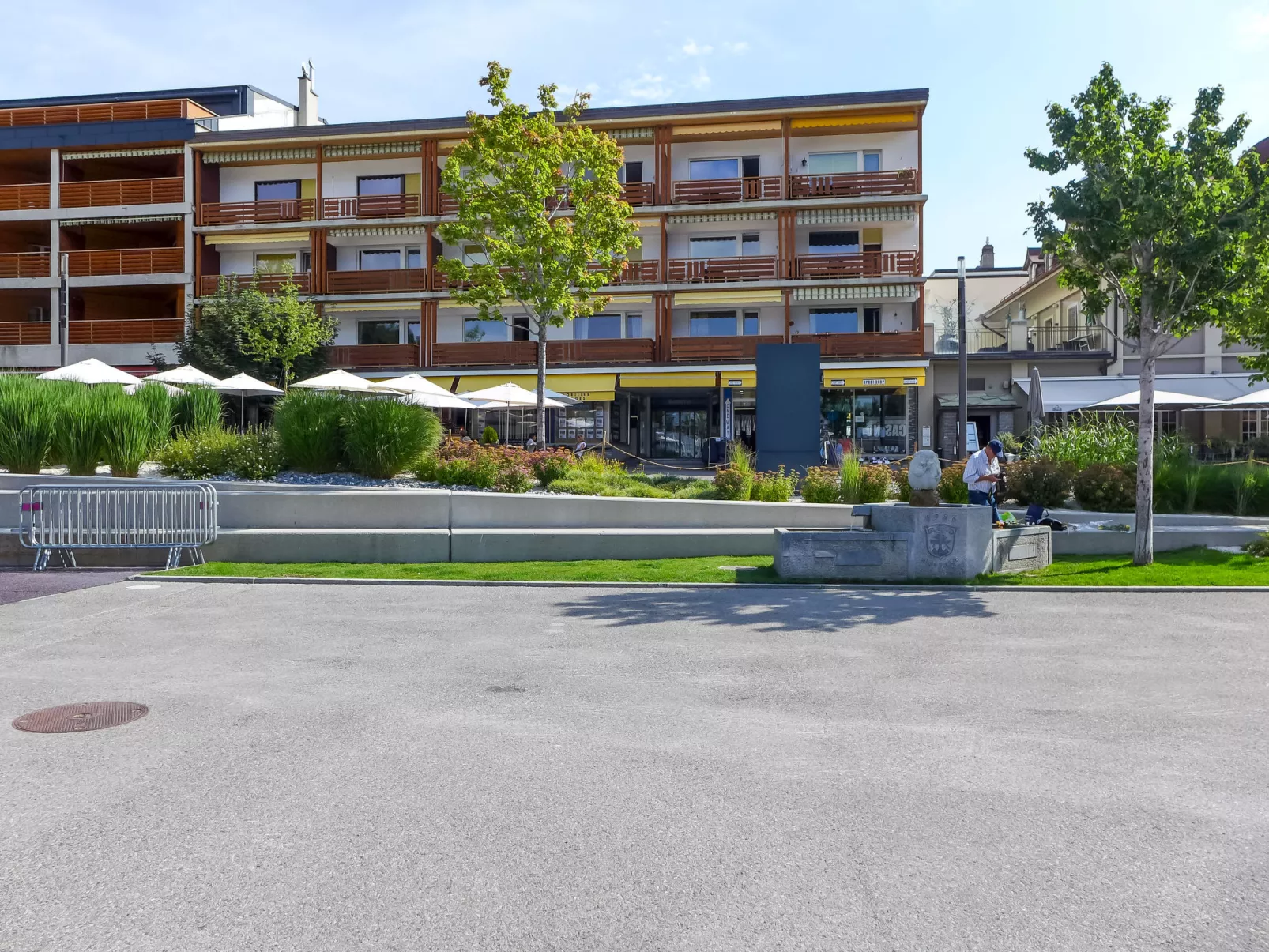 Farinet B 21-Outside