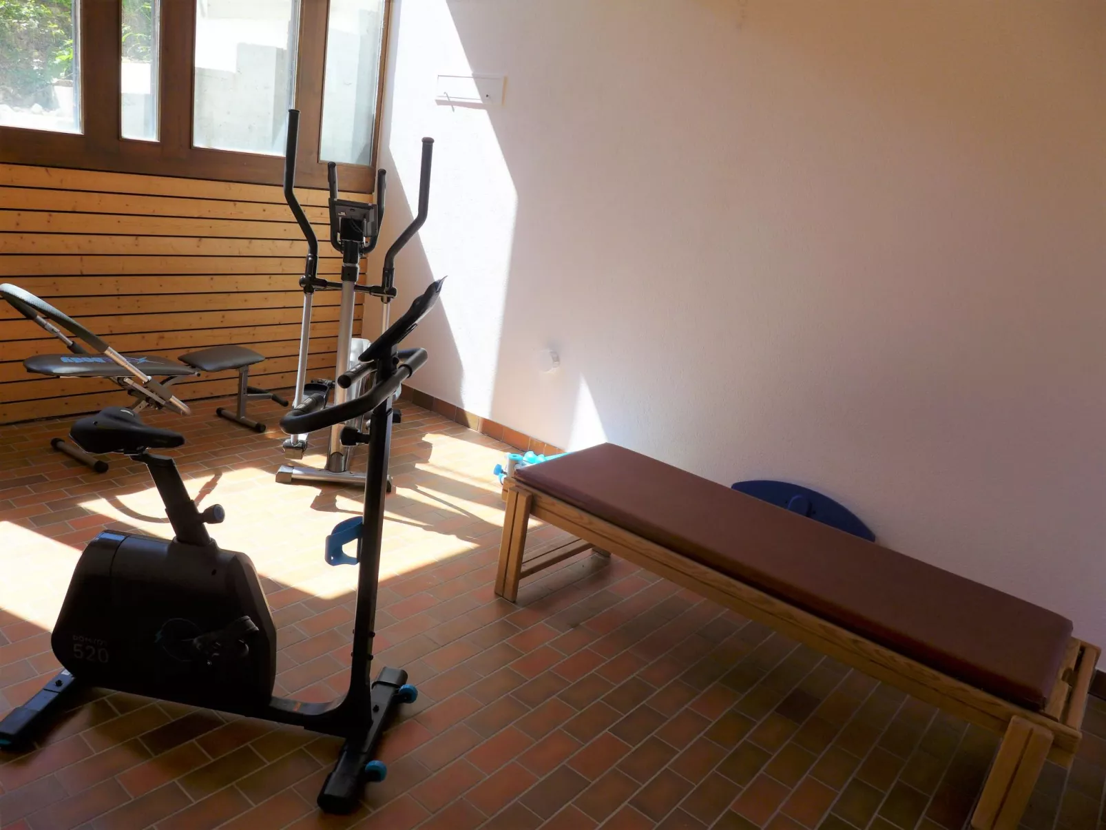 Jeanne D'Arc Apt. B-11-Inside