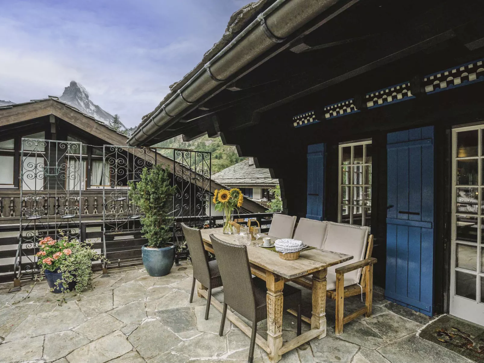Chalet Turquino / Apartment Adlerhorst-Outside