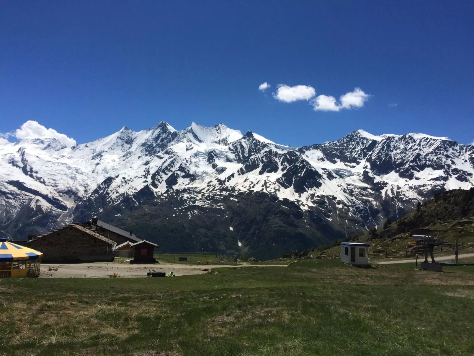 Chalet Sunstar Klein-Outside