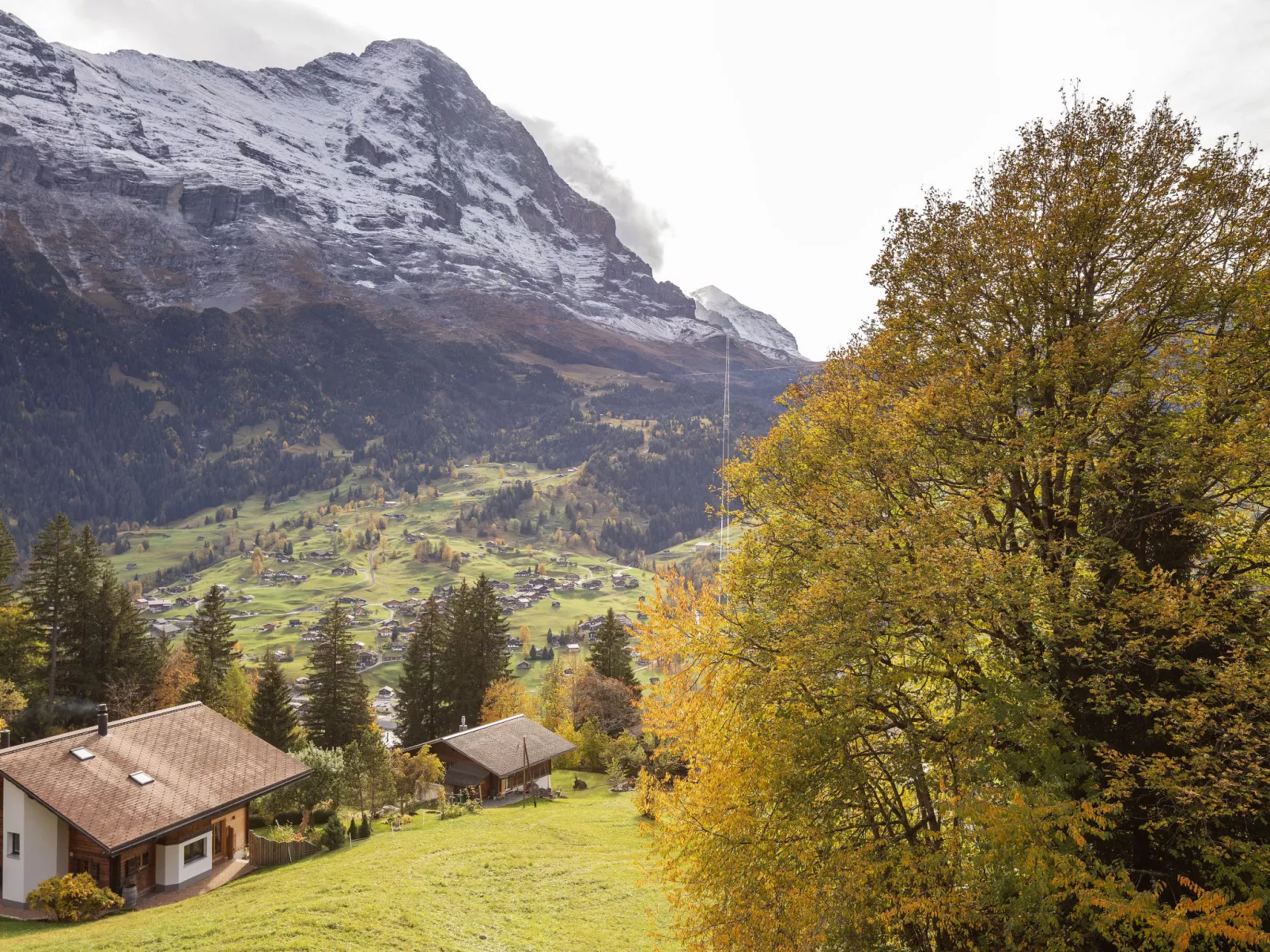 Chalet uf Duft-Outside