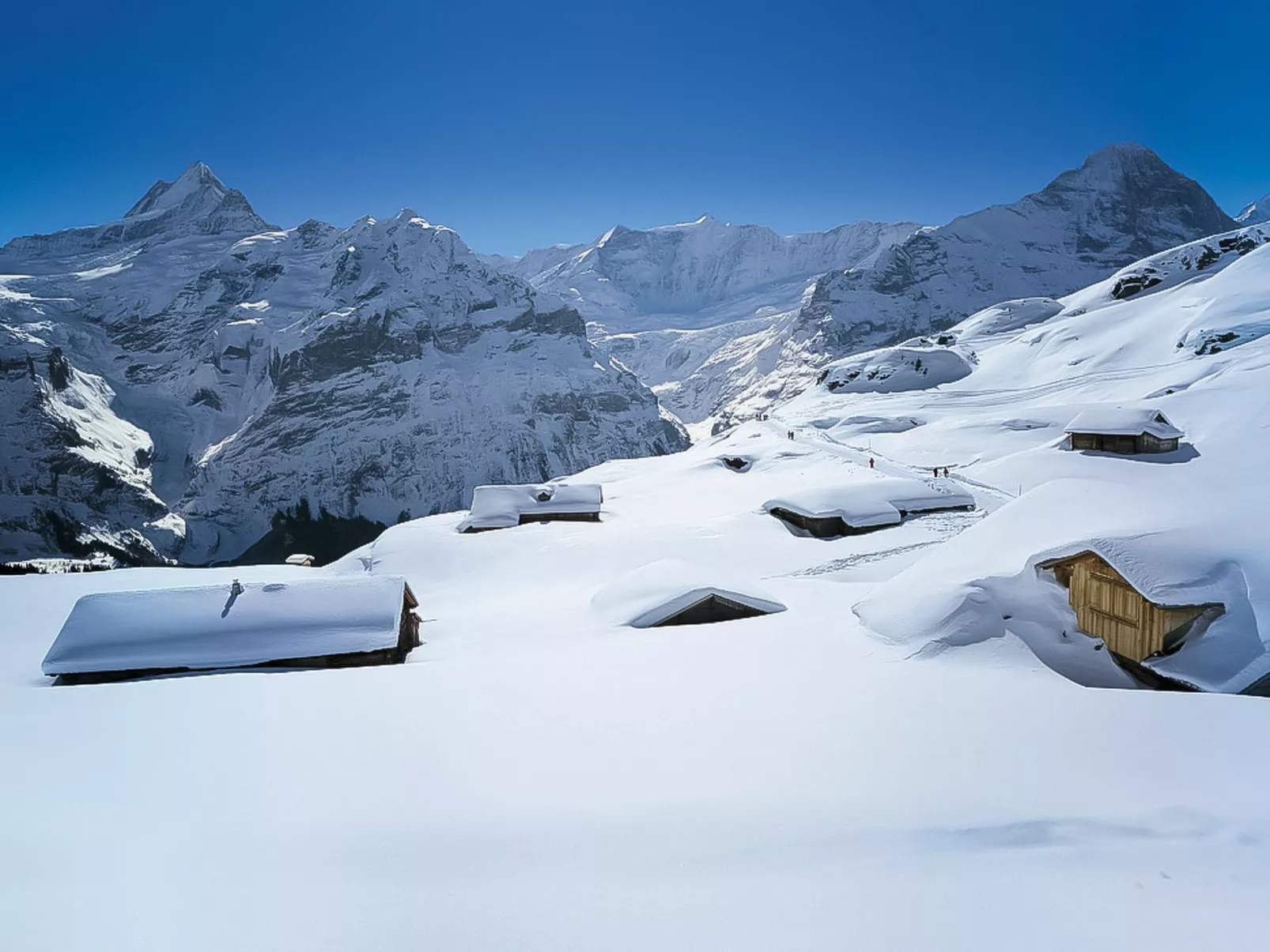 Chalet uf Duft-Area