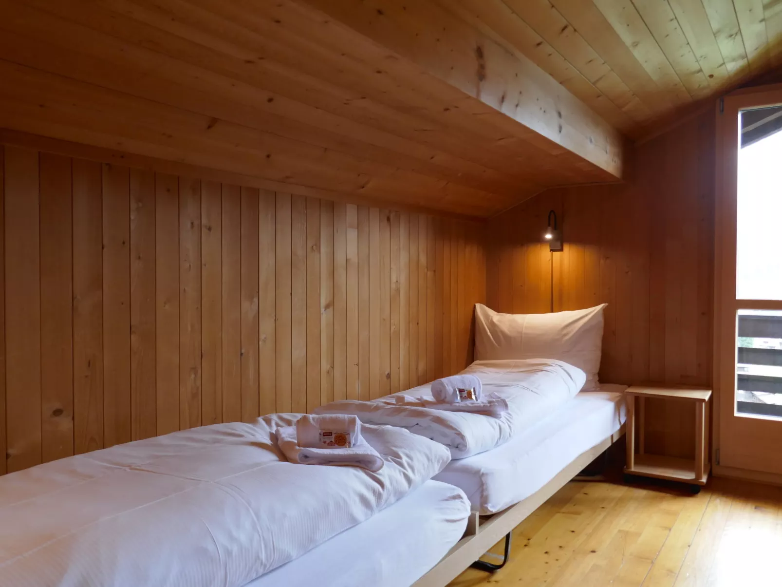 Chalet Pitschun-Inside