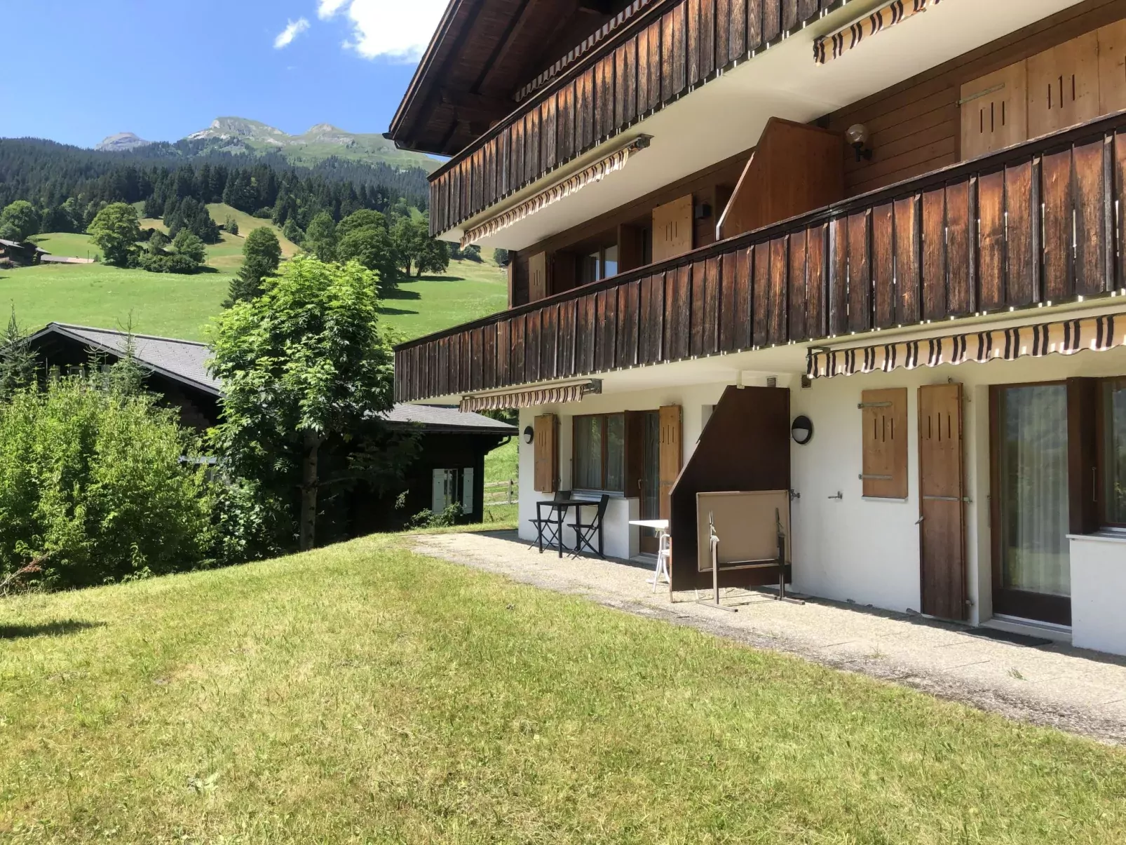 Chalet Sunneblick-Outside