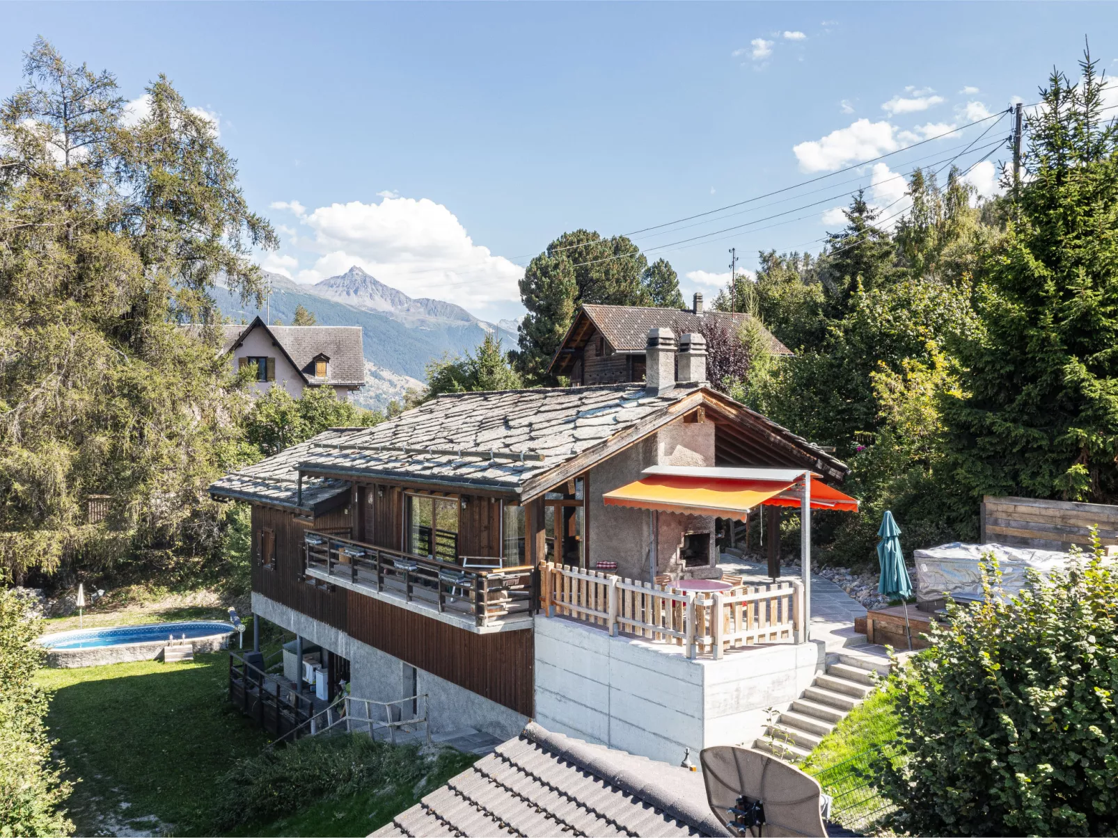 Chalet Mayens-Outside