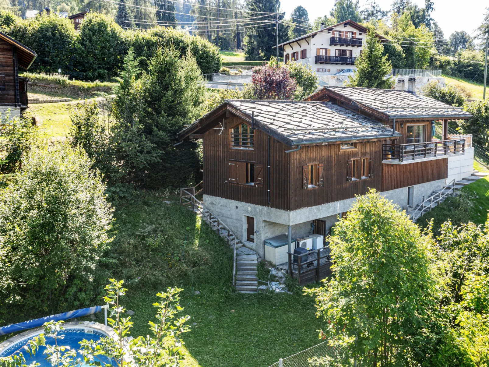 Chalet Mayens-Outside