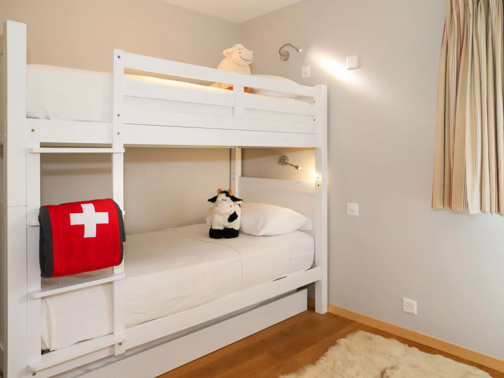 Chalet Manson-Inside