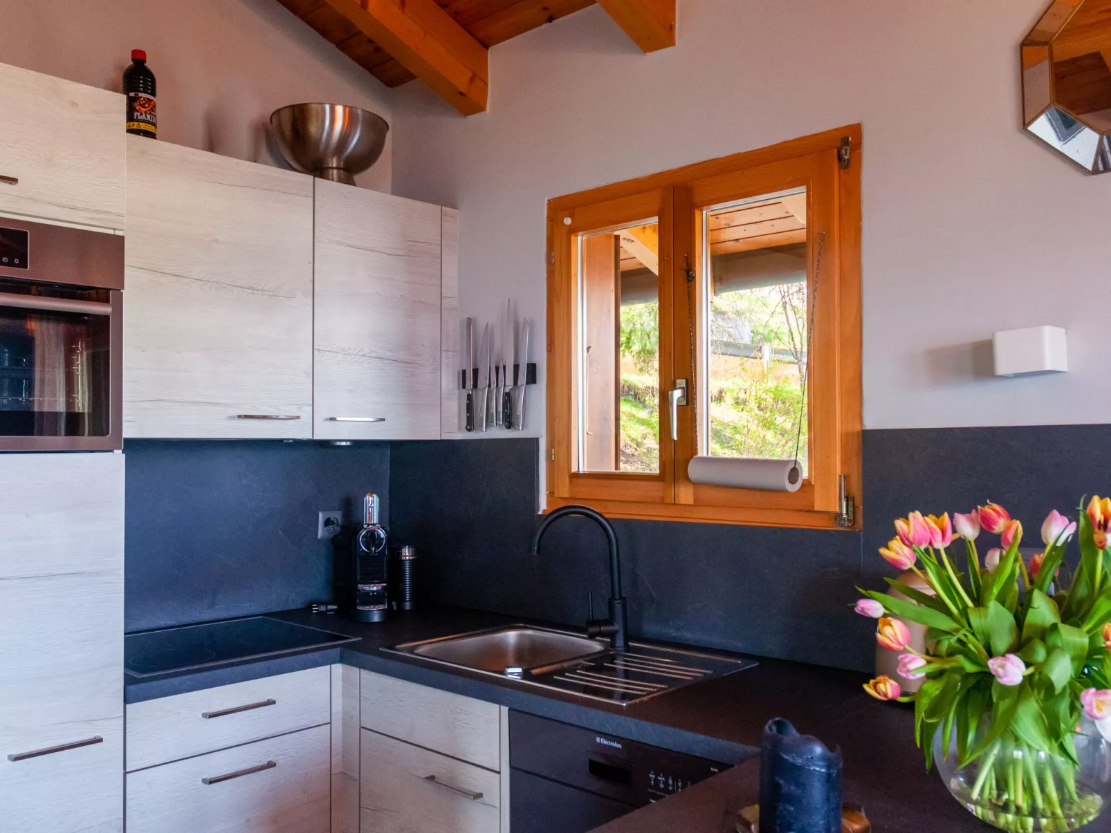 Dolce Cabane-Inside