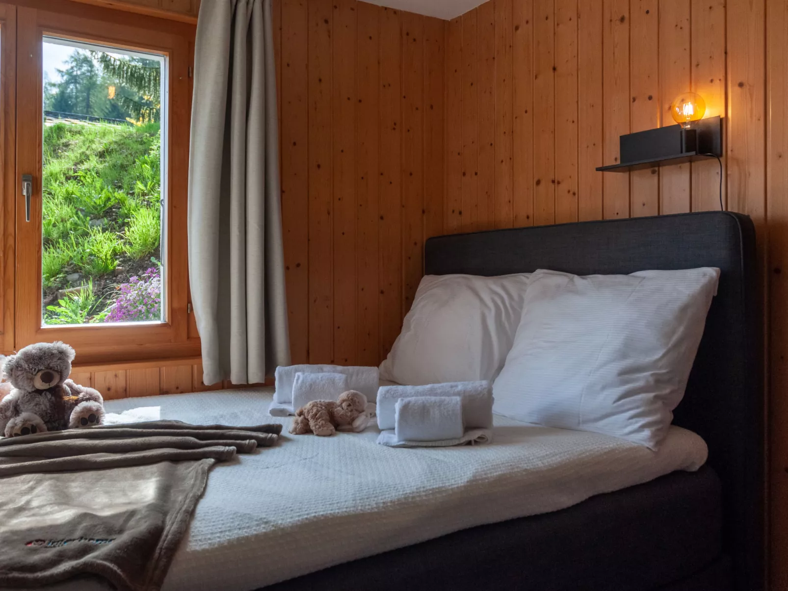 Dolce Cabane-Inside