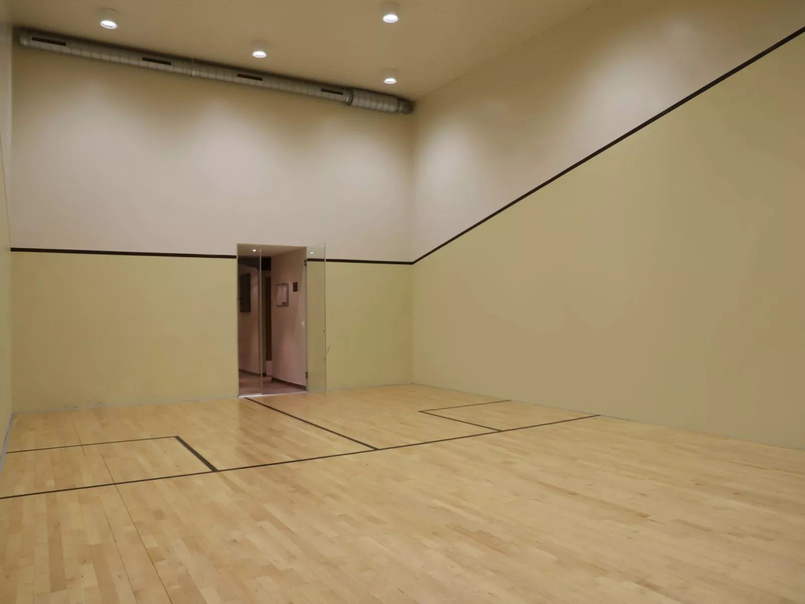 Cor des Alpes 16-Inside