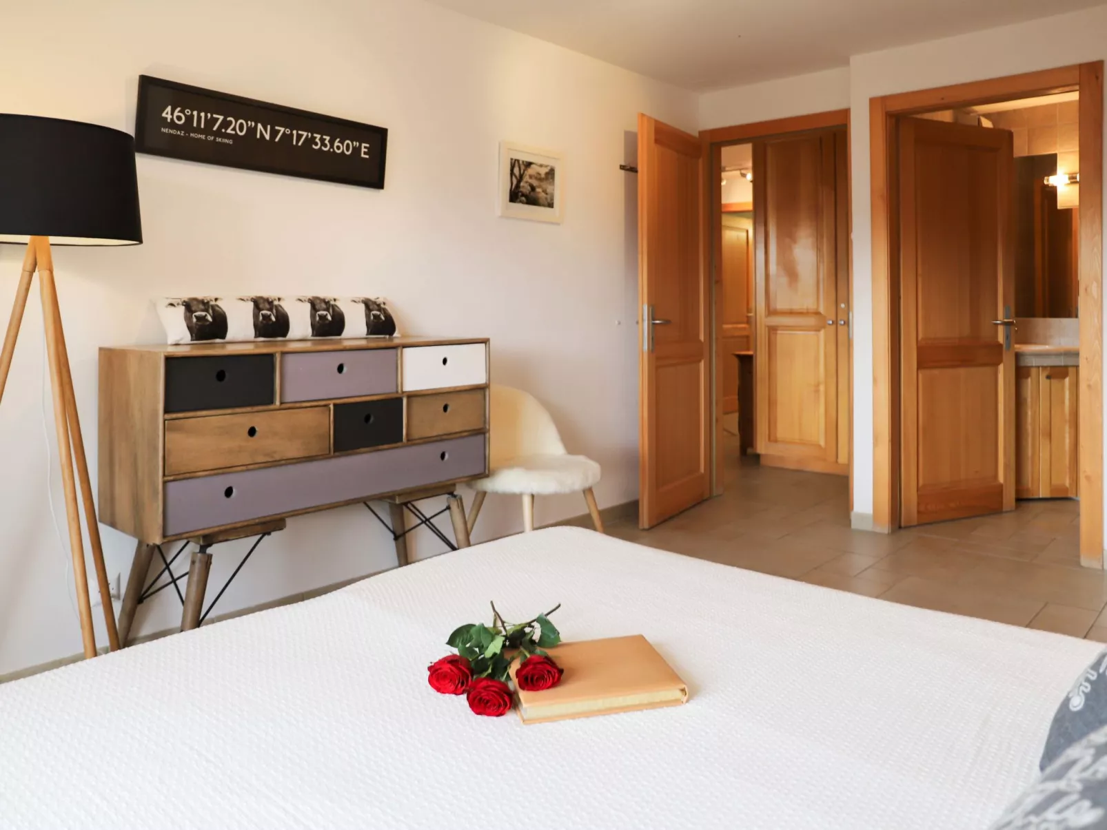 Domaine des Reines A2-Inside