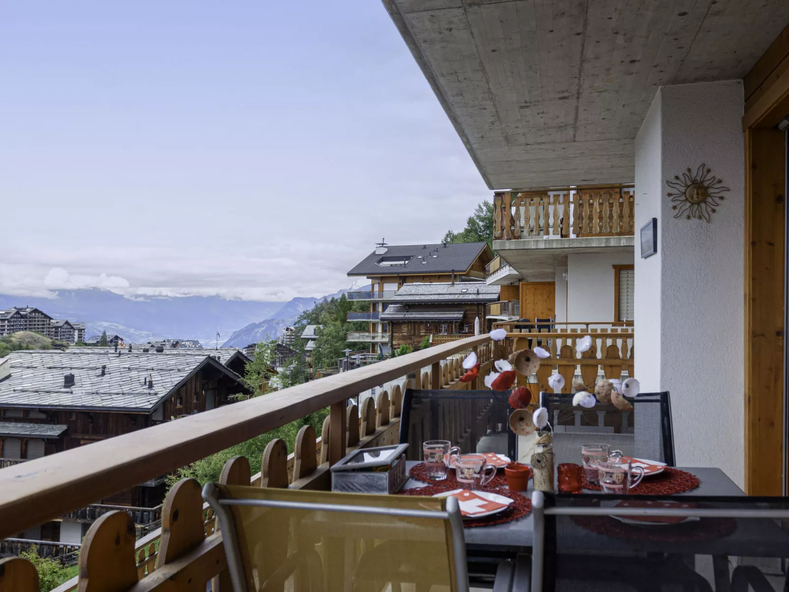 Grand Panorama B2-Outside