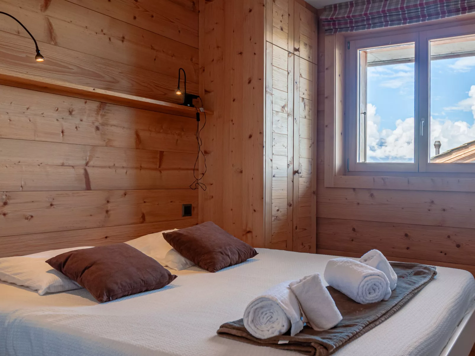 Chalet Jadi-Drinnen