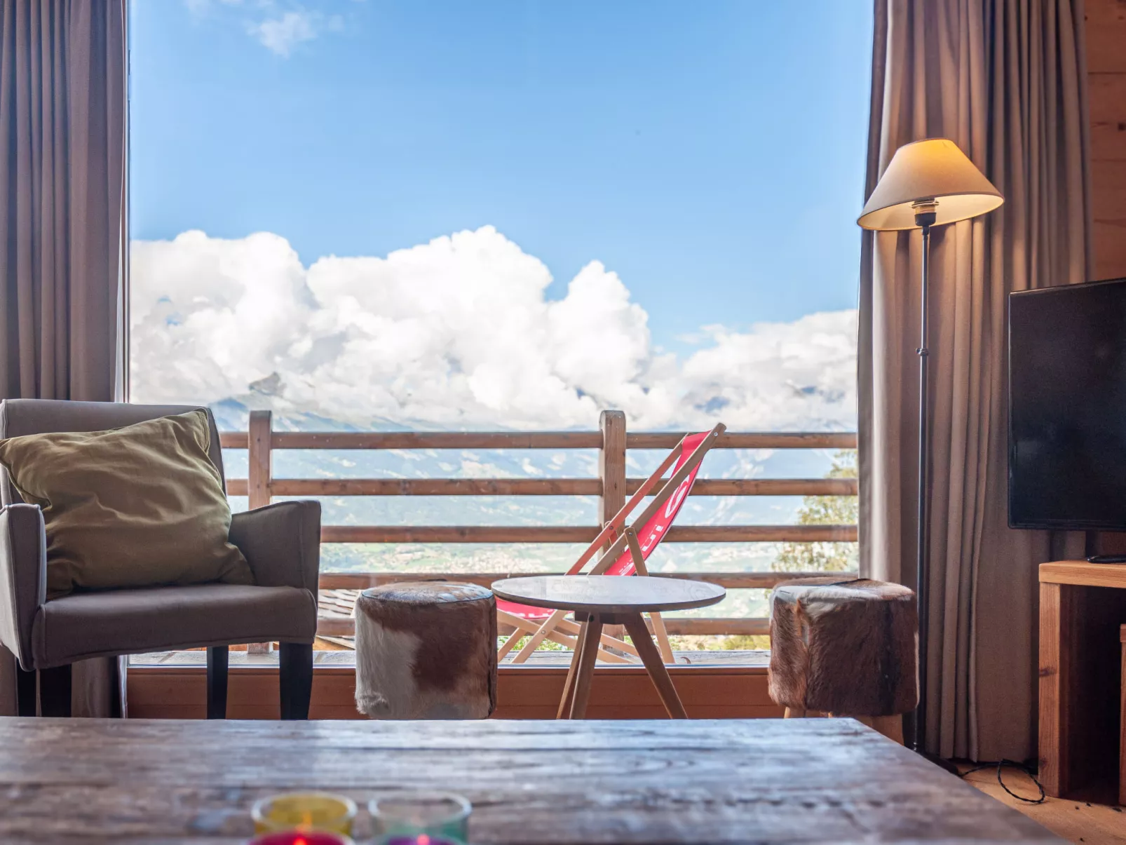 Chalet Jadi-Drinnen