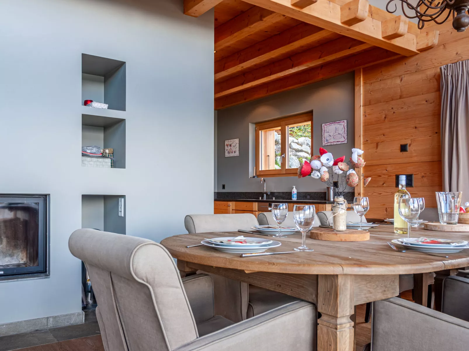Chalet Jadi-Drinnen