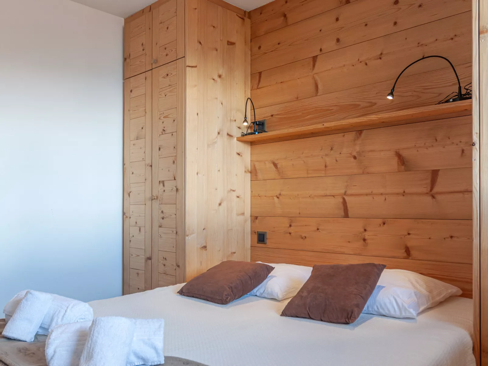 Chalet Jadi-Drinnen