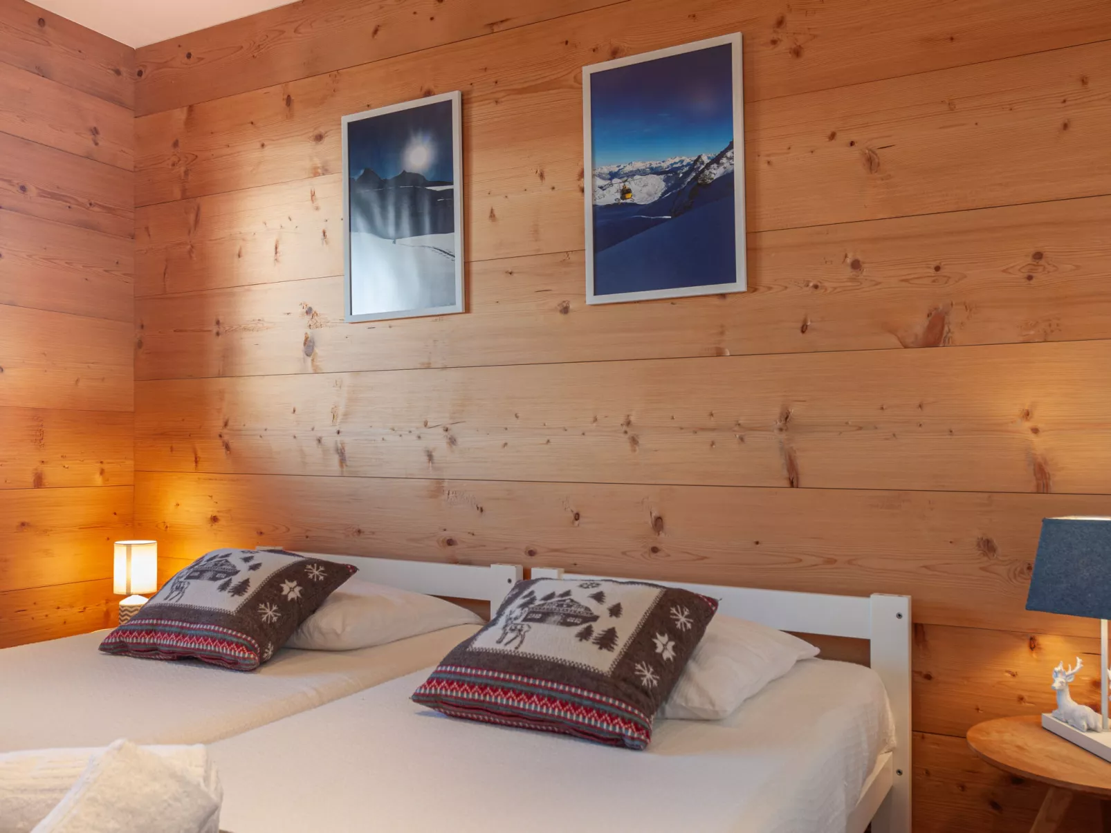 Chalet Jadi-Drinnen