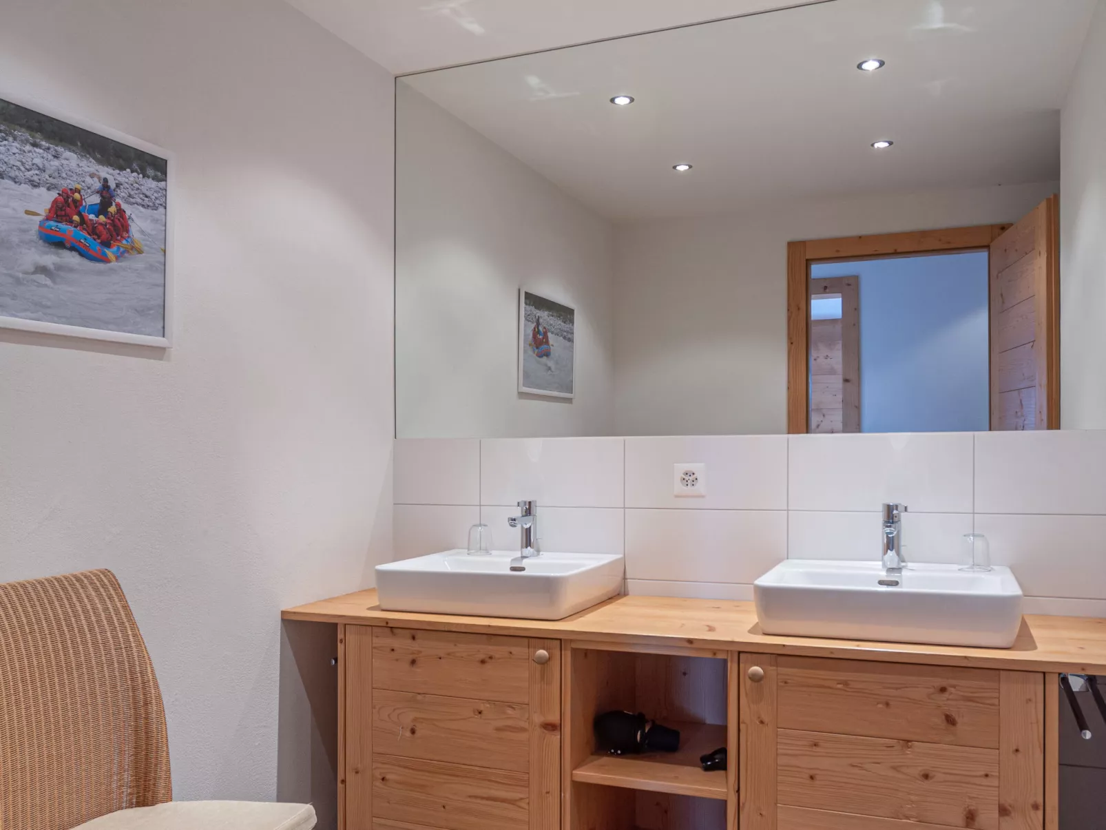 Chalet Jadi-Drinnen