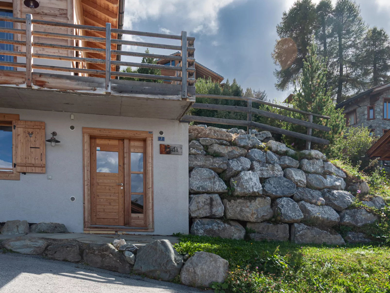 Chalet Jadi-Draußen