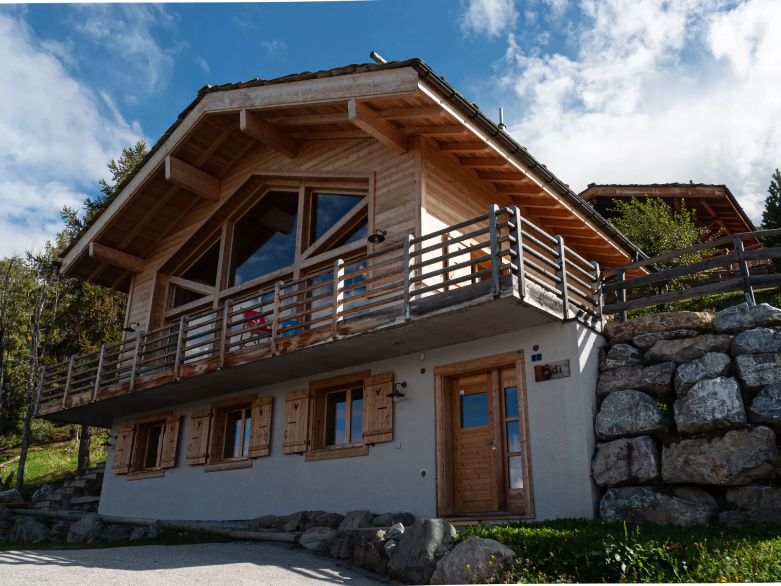 Chalet Jadi-Draußen