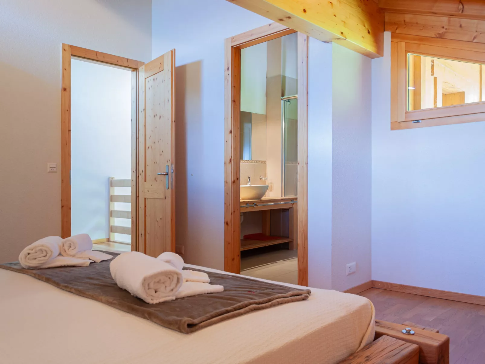 Chalet Arvine-Inside