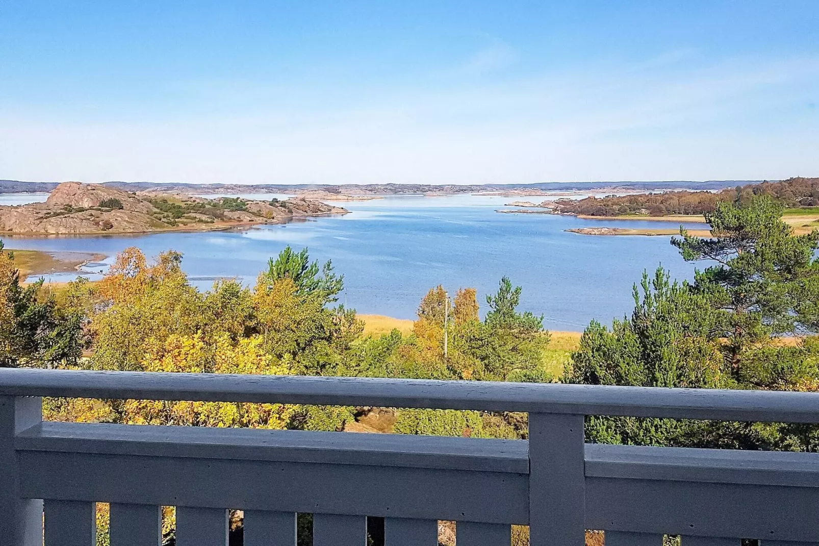 10 person holiday home in KLÖVEDAL-Water view