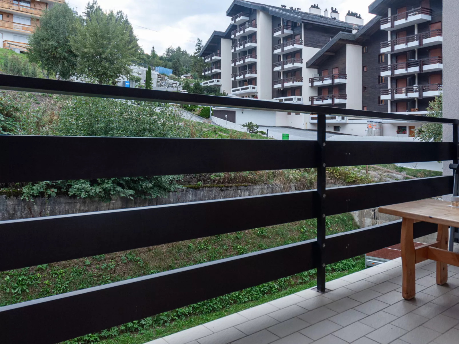 Montfort 10A-Outside