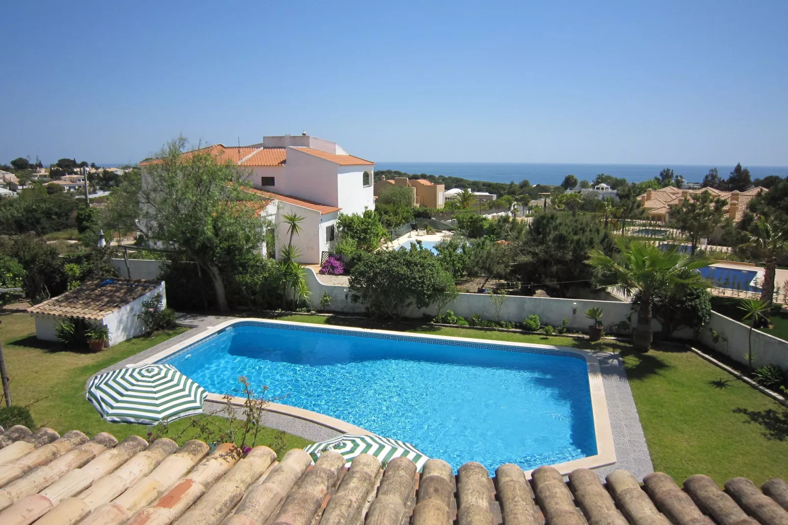 Villa Laranjeira-View summer