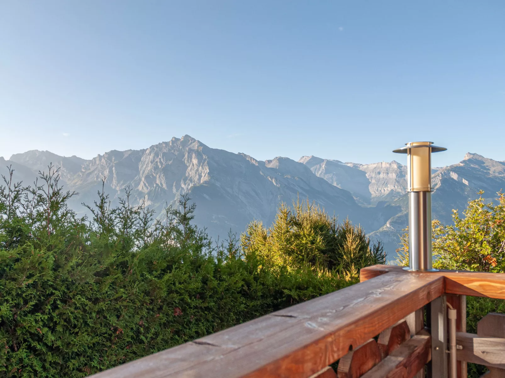 Rêves des Alpes-Outside