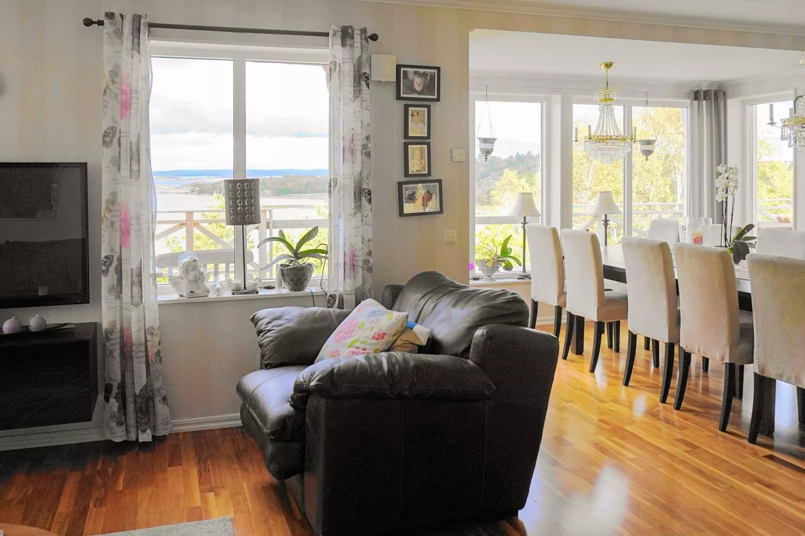 10 person holiday home in KLÖVEDAL-Indoor