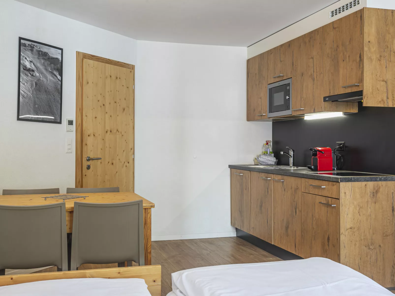 T-Resort La Tzoumaz 2p4-Inside