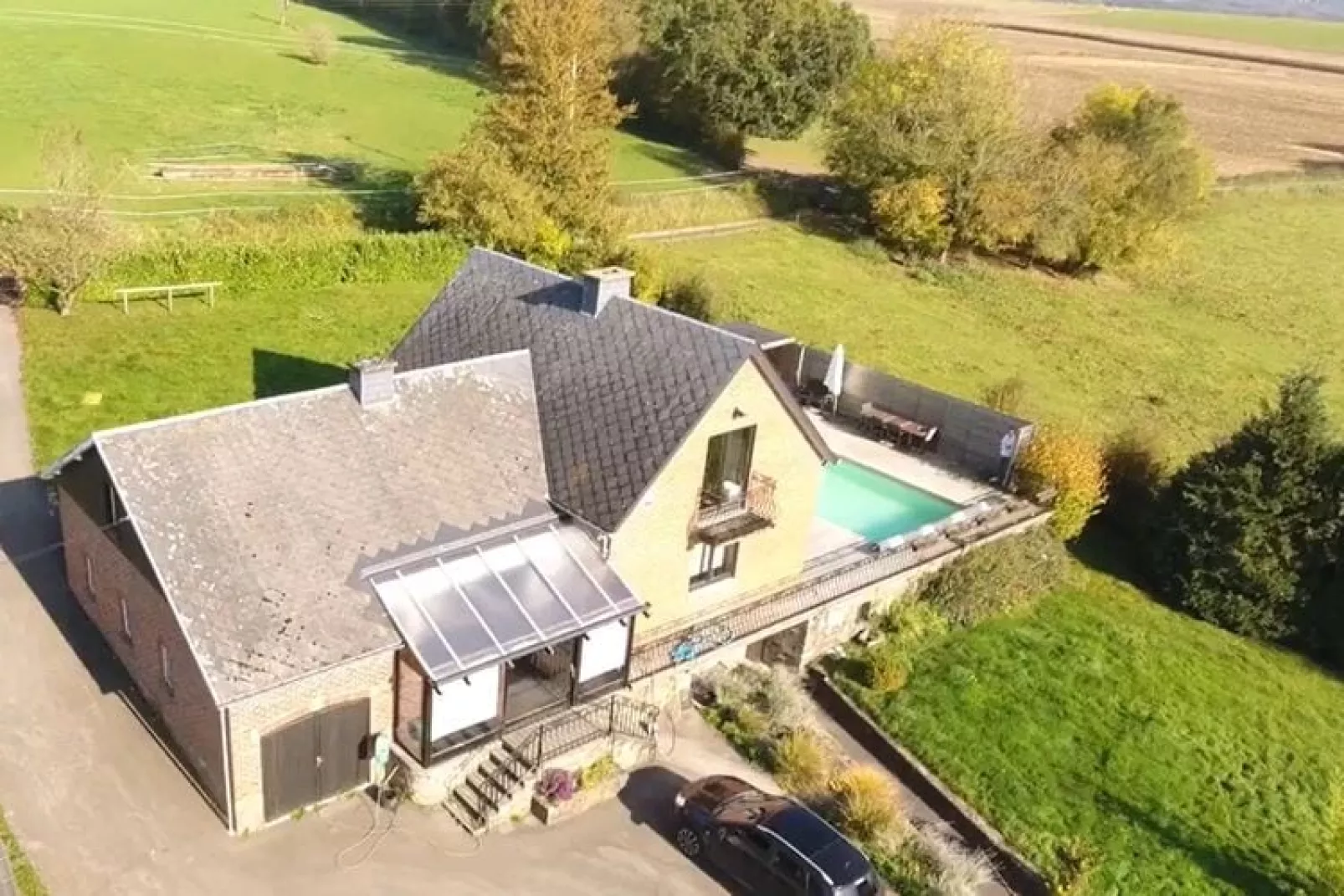 Gîte 23-Exterior summer