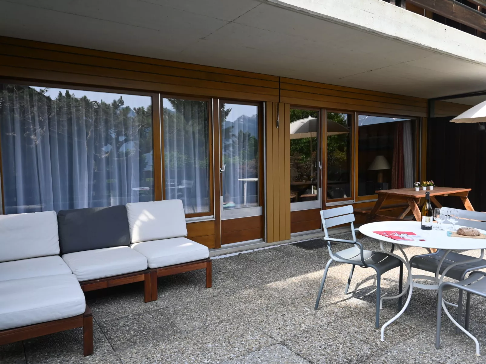 Centaure B RI 1-Outside